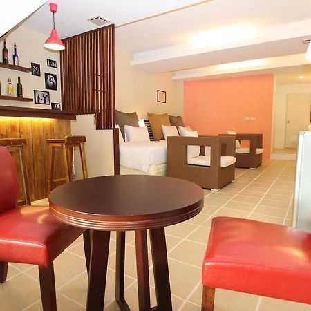 小島旅店Island Inn 南湾 外观 照片